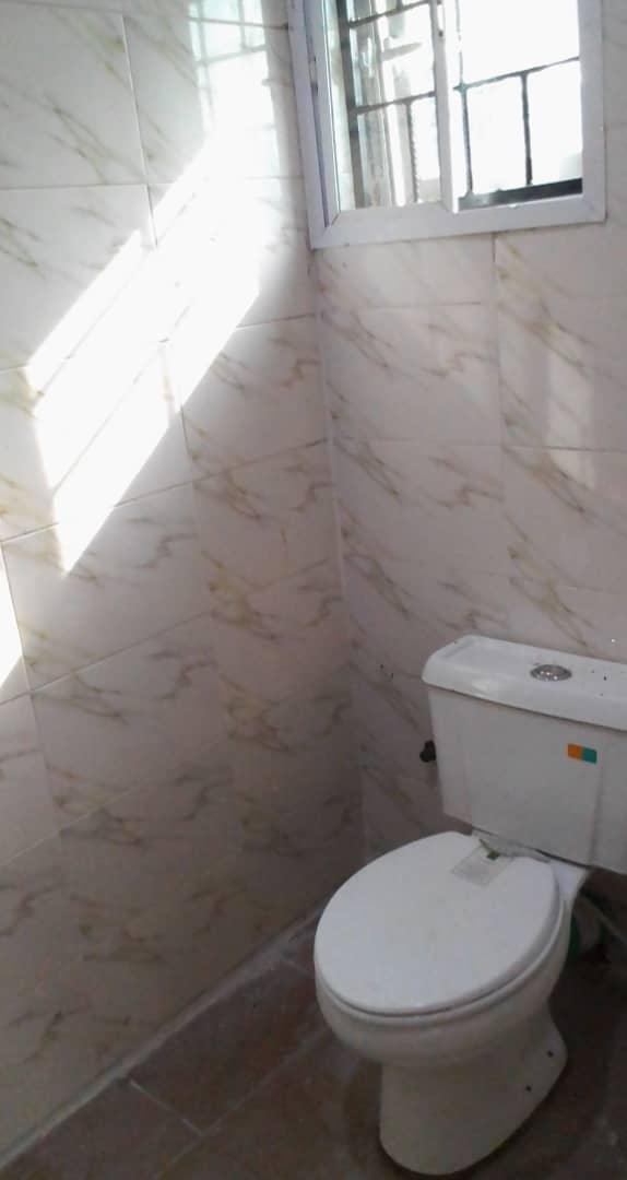 2 bedrooms Flat / Apartment for rent at Ibeshe