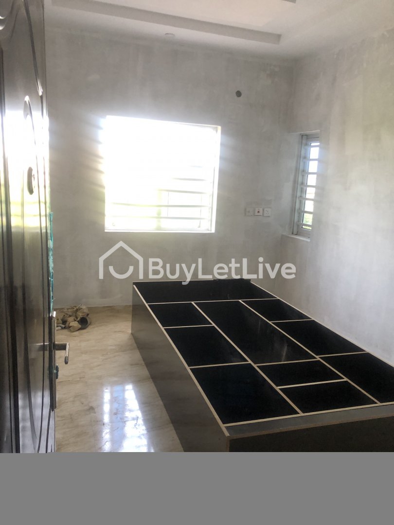 3 bedrooms Flat / Apartment for rent at Ibadan