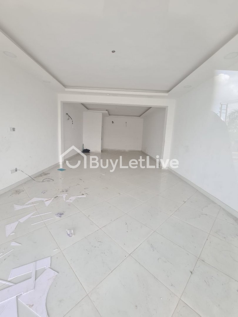 61sqm Open Plan office Space for Rent
