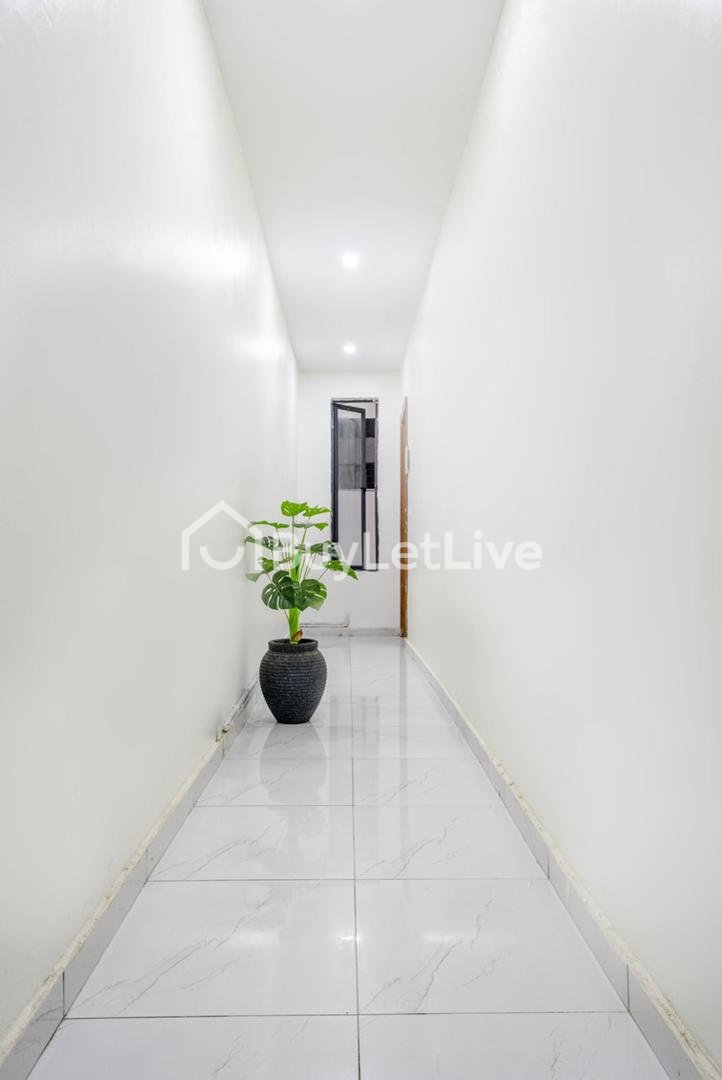 1 Bedroom Studio Apartment For Shortlet At Ikate