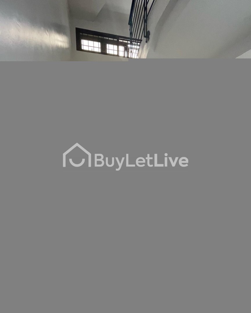 4 bedrooms Terraced Duplex for sale at chevron