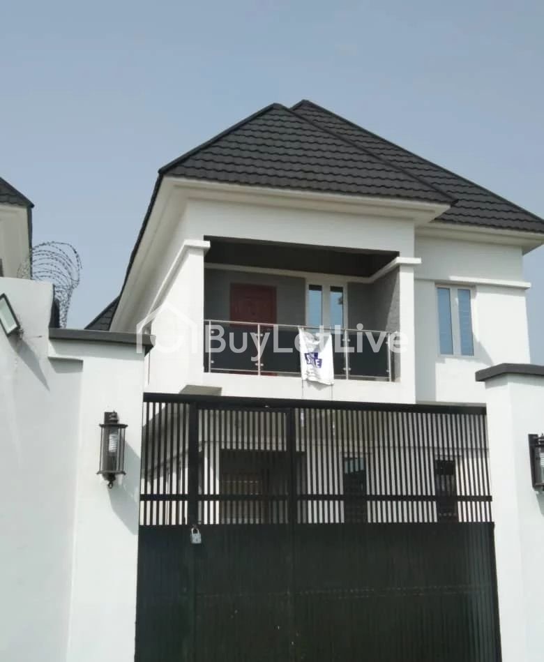 5 bedrooms Detached Duplex for sale at Abraham adesanya estate for sale Abraham adesanya estate