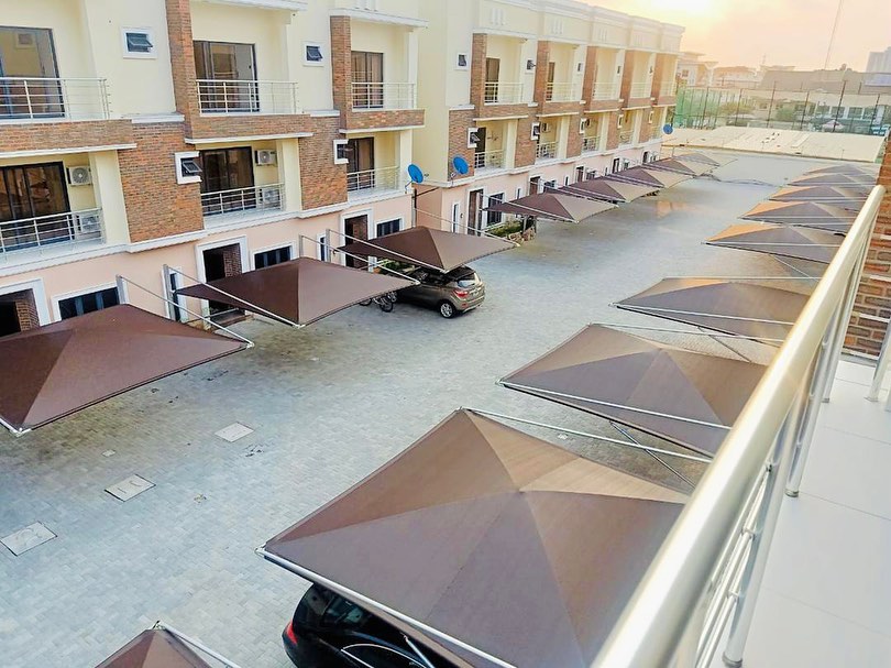 4 bedrooms Terraced Duplex for rent at Lekki Phase 1